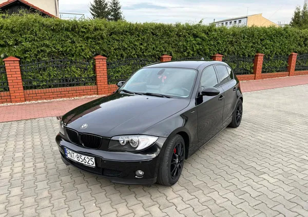 samochody osobowe BMW Seria 1 cena 19500 przebieg: 247395, rok produkcji 2005 z Osieczna